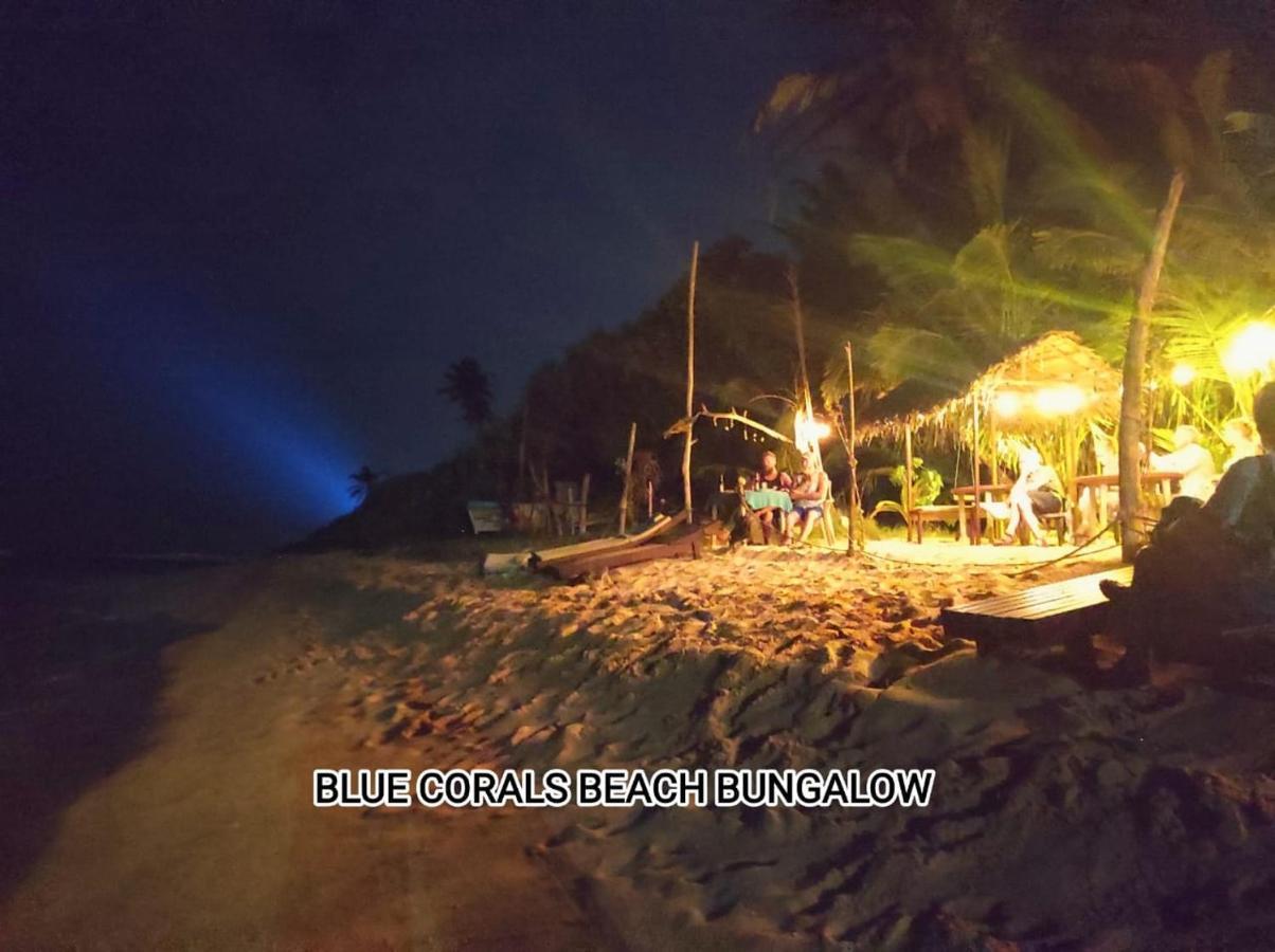 Blue Corals Beach Bungalow Matara Eksteriør bilde