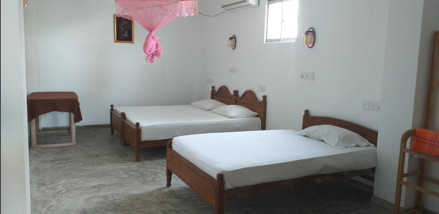 Blue Corals Beach Bungalow Matara Rom bilde